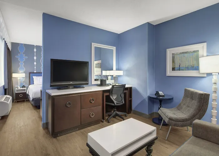 Fairfield Inn And Suites Chicago Downtown/ Magnificent Mile